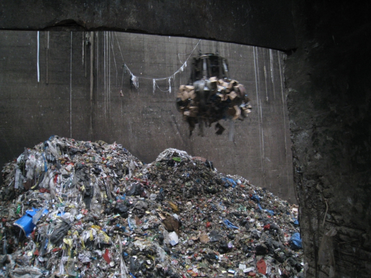 上海工業固廢撕碎機 上海工業固廢撕碎機