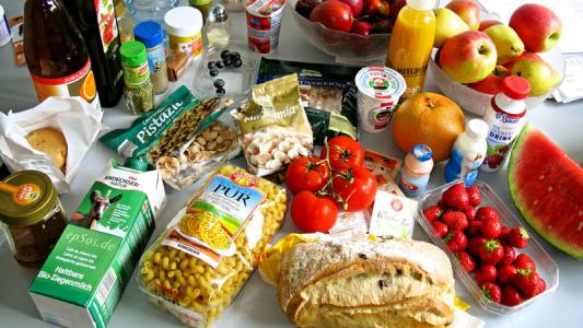 食品超過賞味期限，還能吃嗎？